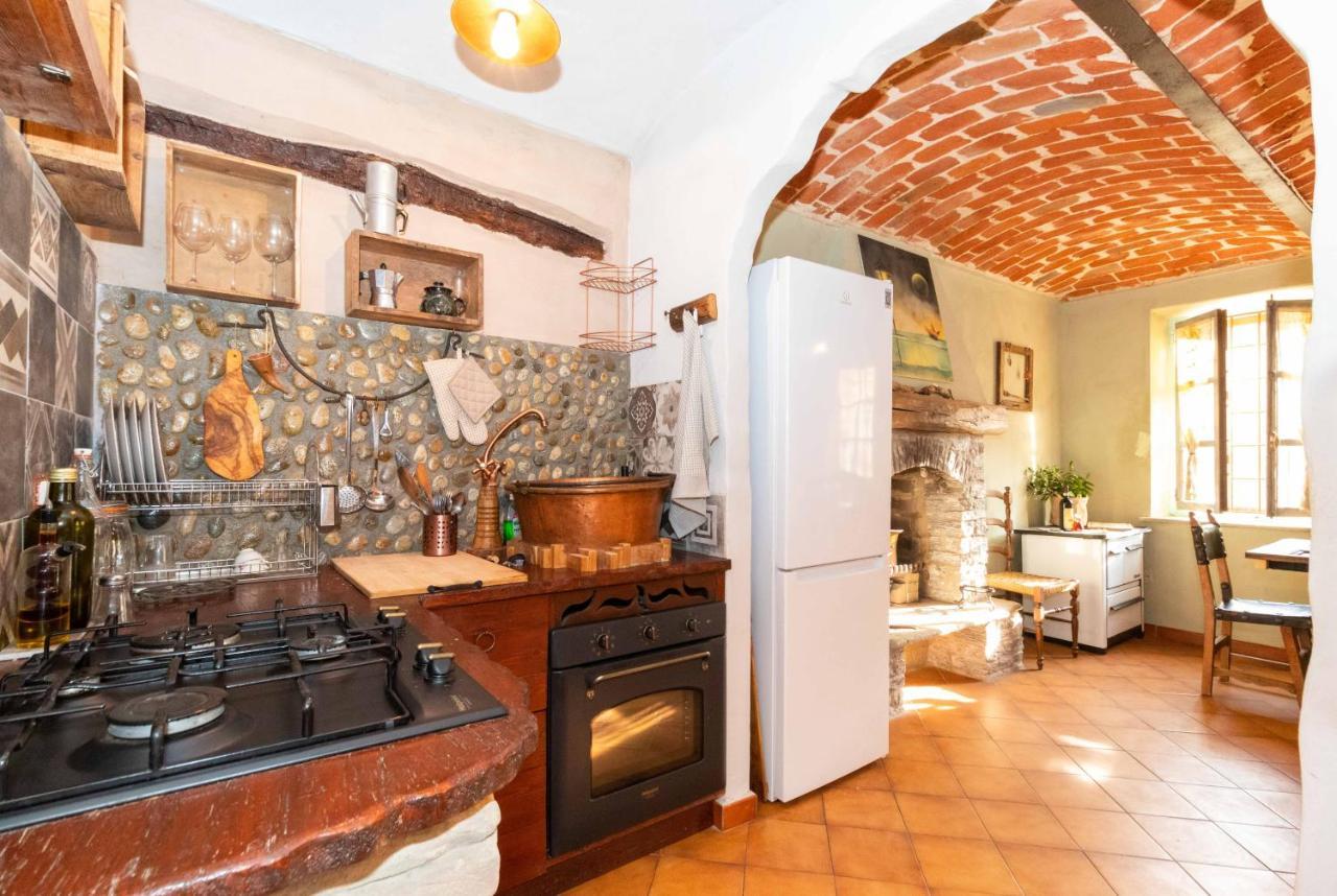Casa Delle Foglie Sussurranti Villa Asti Dış mekan fotoğraf