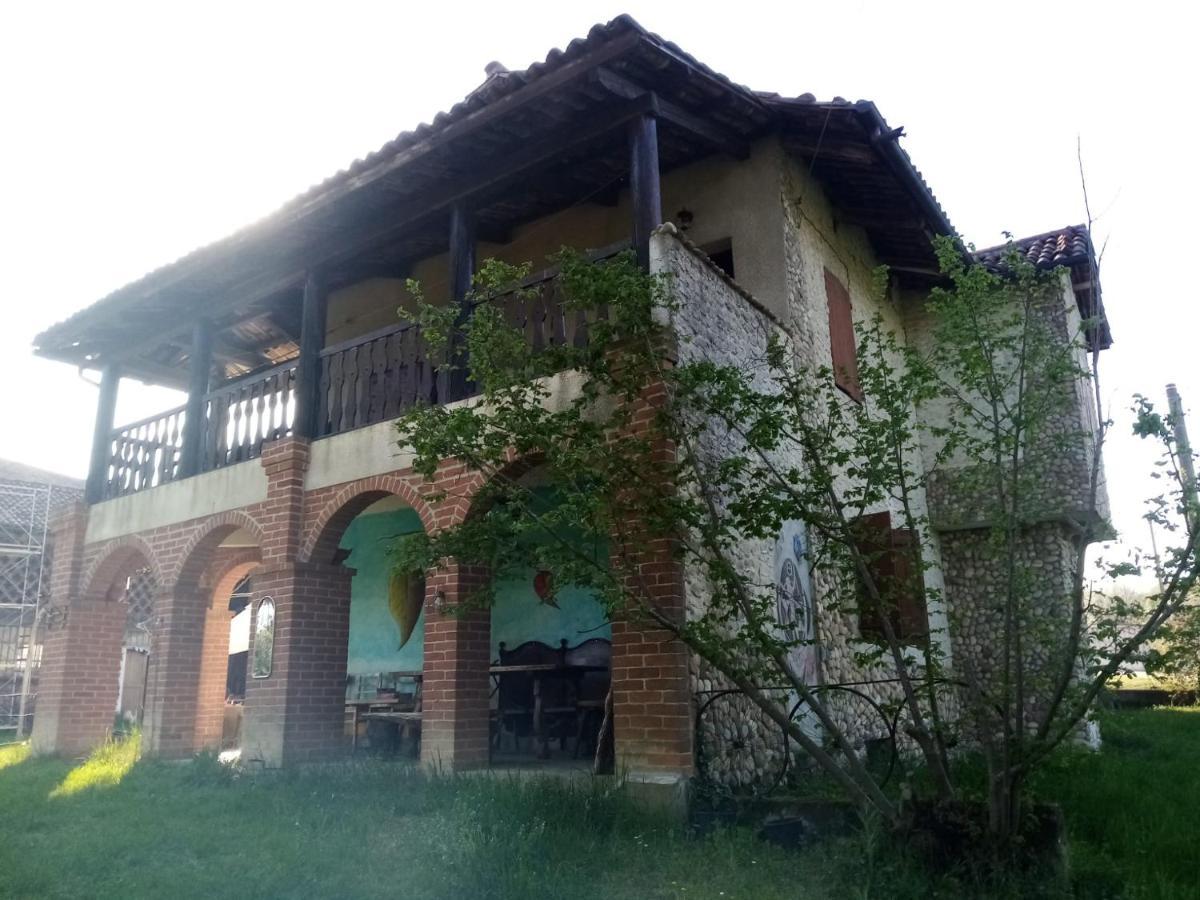 Casa Delle Foglie Sussurranti Villa Asti Dış mekan fotoğraf
